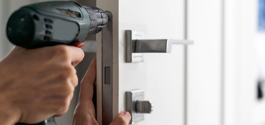 Locksmith For Lock Replacement Near Me in New York City, NY