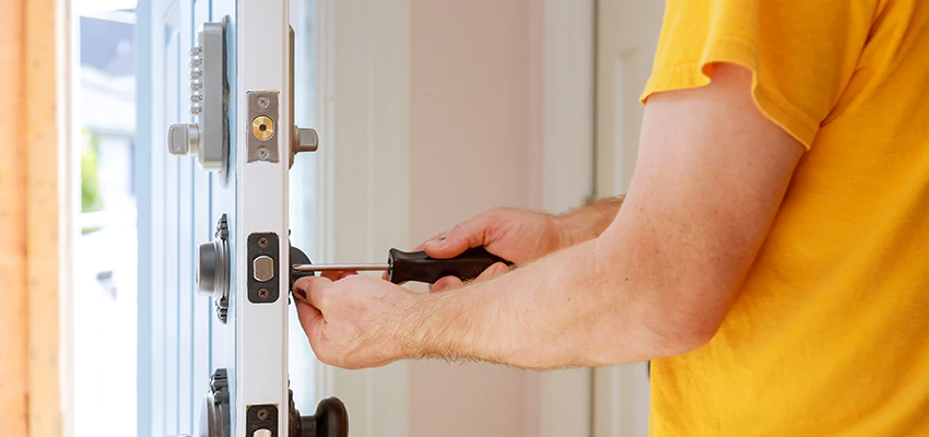 Eviction Locksmith For Key Fob Replacement Services in New York City, NY